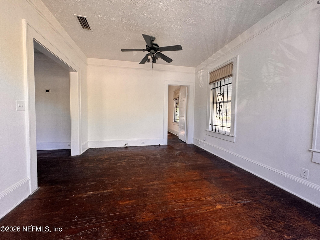 3728 Silver Street - Photo 1