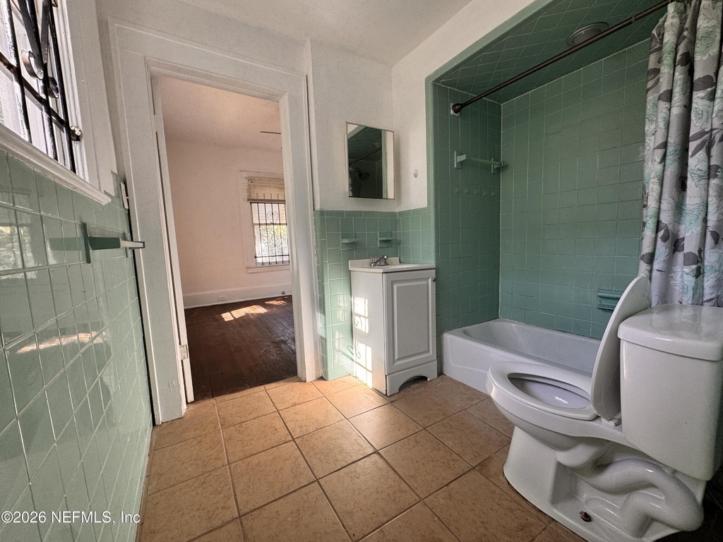 3728 Silver Street - Photo 6