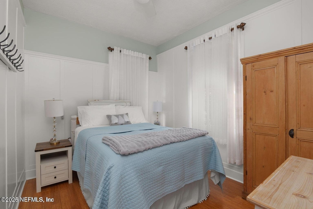 251 Charlotte Street - Photo 3
