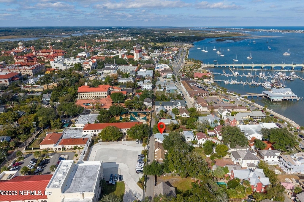 251 Charlotte Street - Photo 14