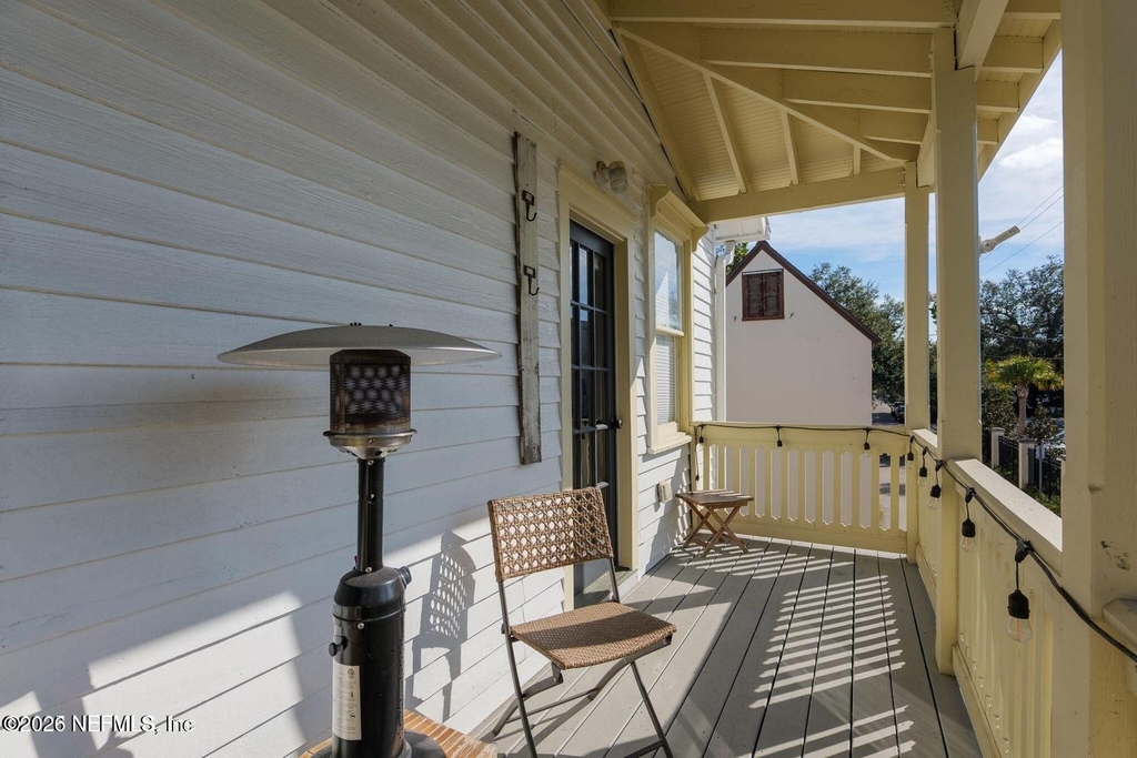 251 Charlotte Street - Photo 10