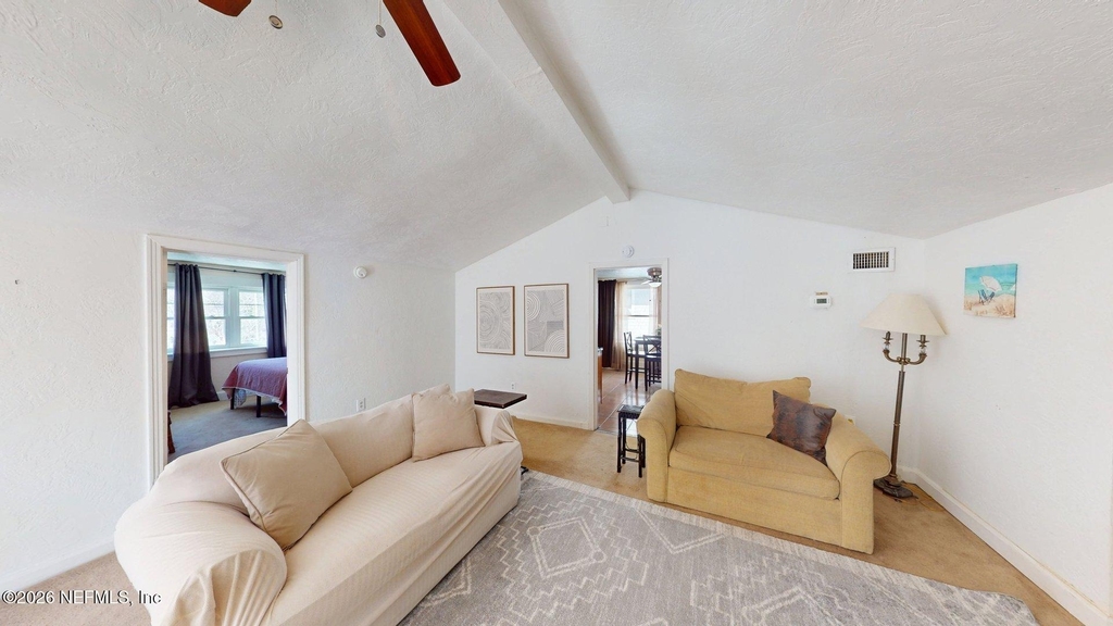 231 W 10th Street - Photo 4