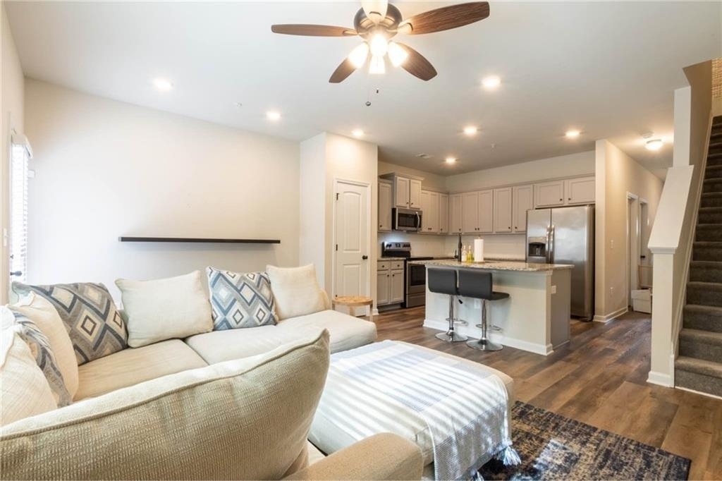 3006 Bayrose Circle - Photo 2