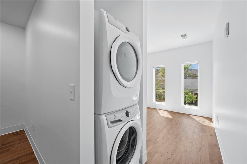 456 Flat Shoals Avenue Se - Photo 4