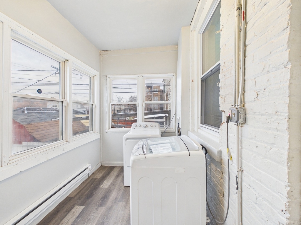 6639 S Bishop Street - Photo 8