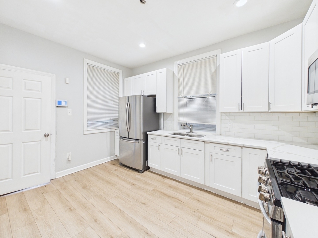 6639 S Bishop Street - Photo 5