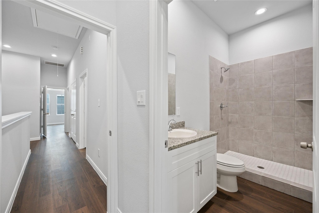 18831 Luminescent Lane - Photo 31