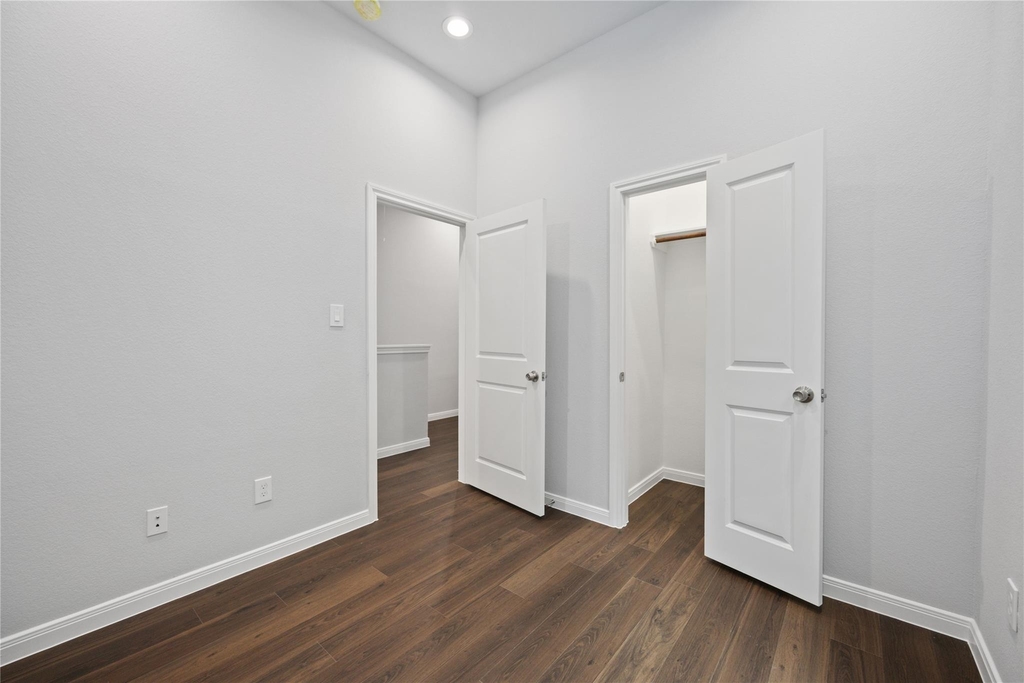 18831 Luminescent Lane - Photo 27