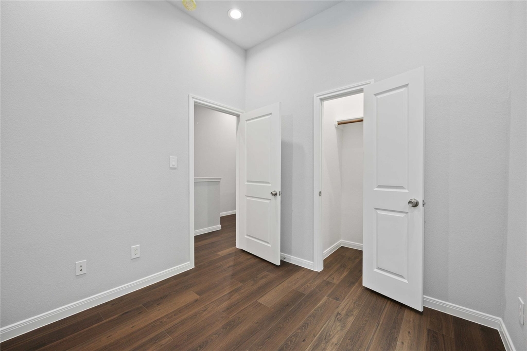 18831 Luminescent Lane - Photo 26