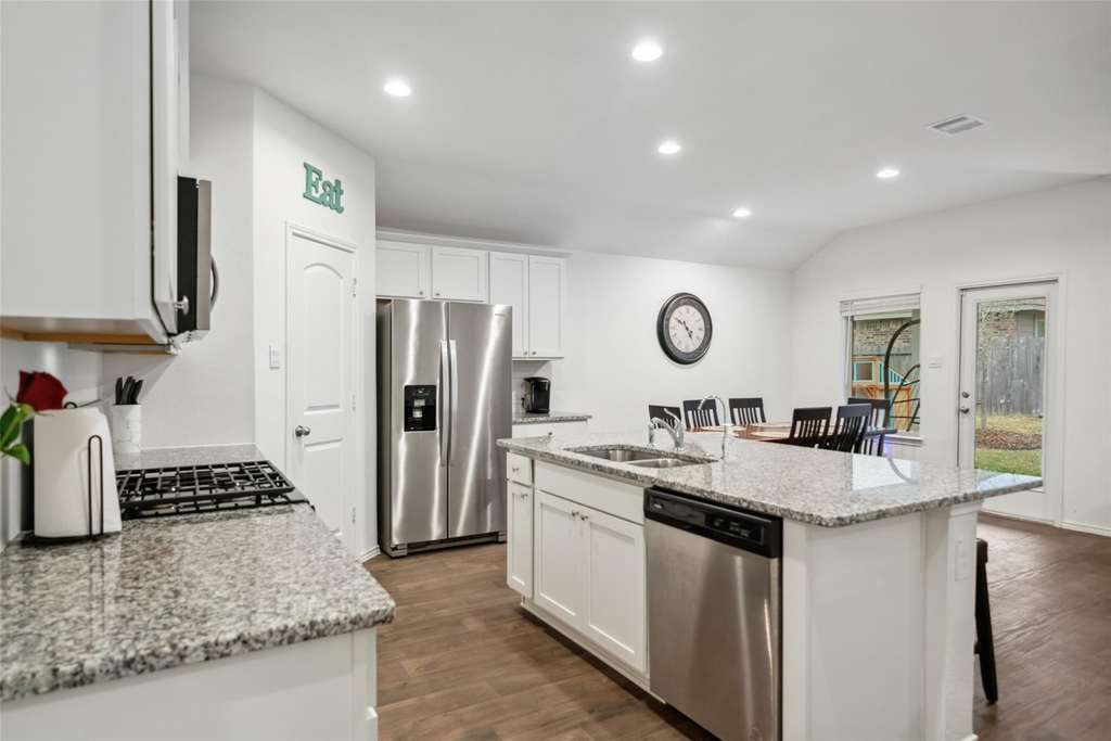 3308 Cold Swan Court - Photo 9