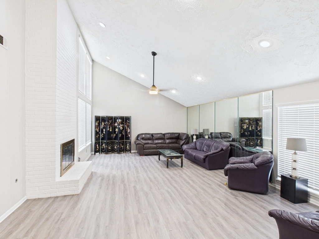 7611 Hopewell Lane - Photo 5