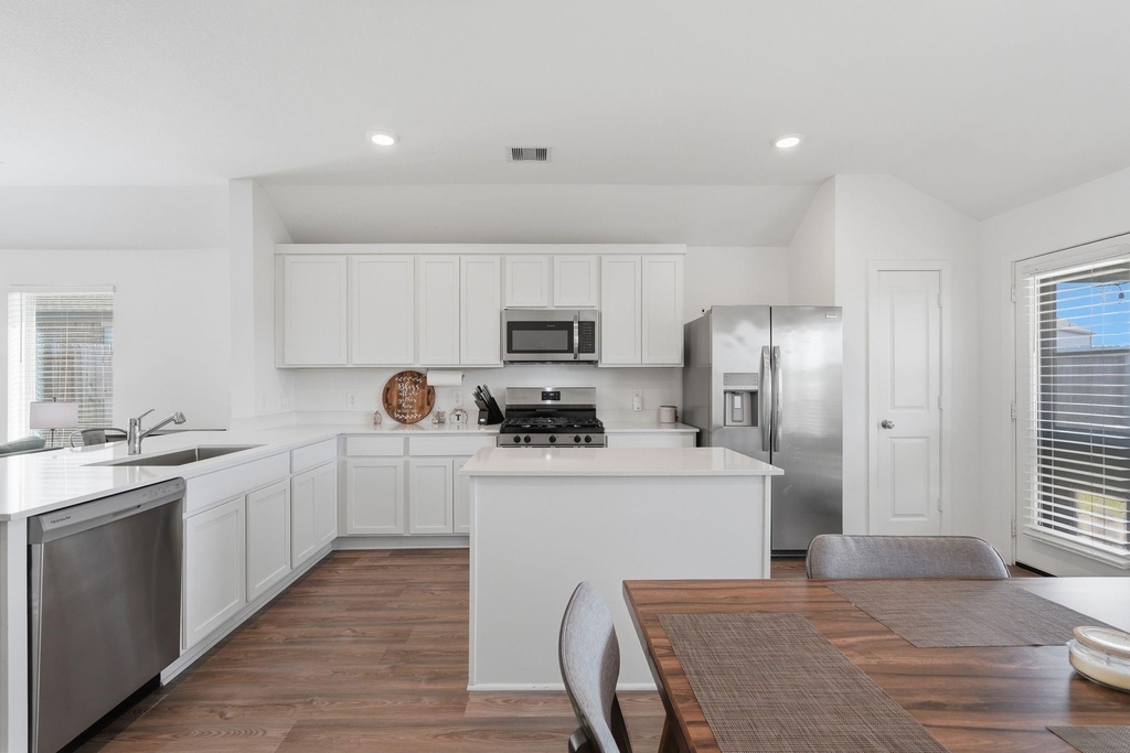 651 Spring Ashberry Court - Photo 10