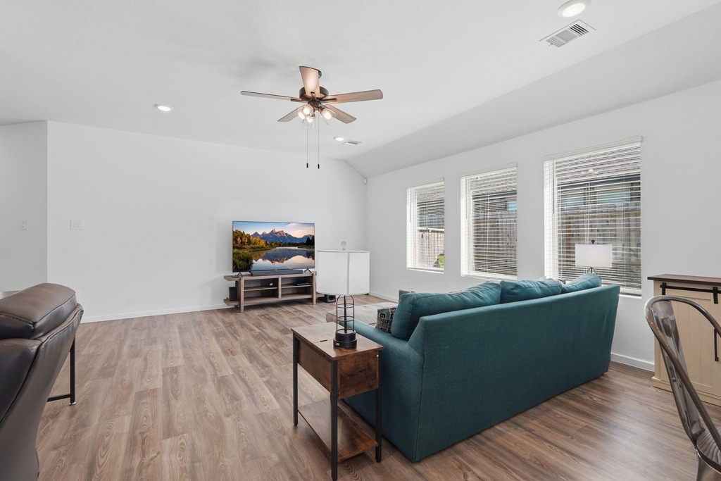 651 Spring Ashberry Court - Photo 6