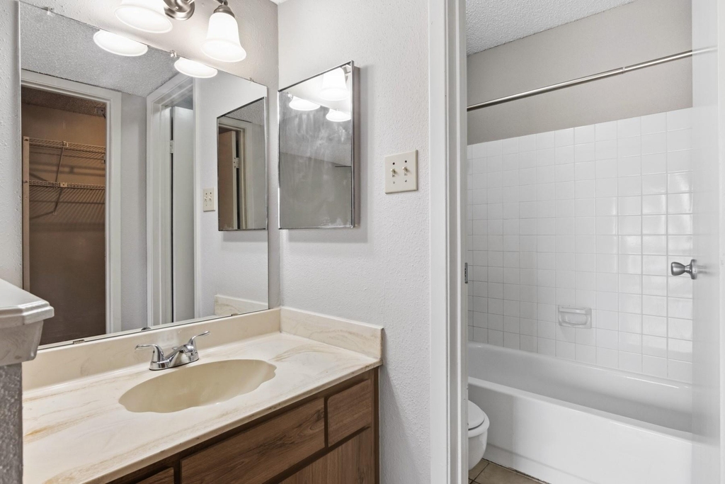 3919 Fairmont - Photo 13