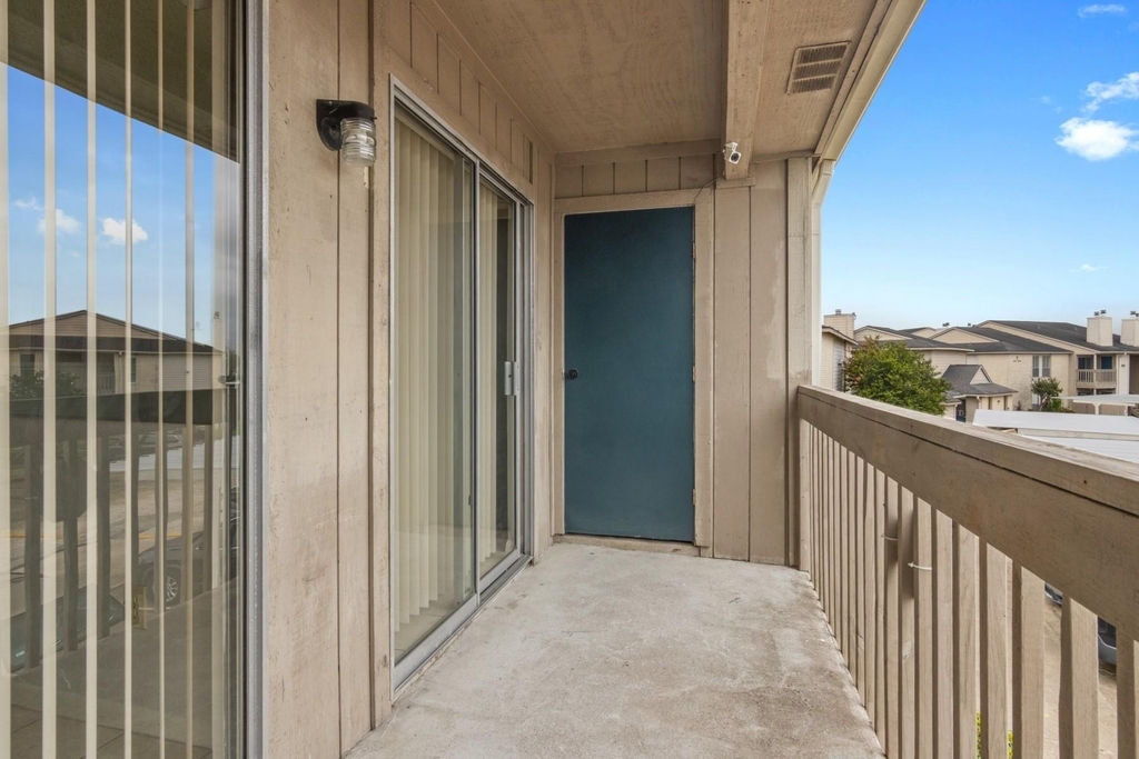 3919 Fairmont - Photo 16