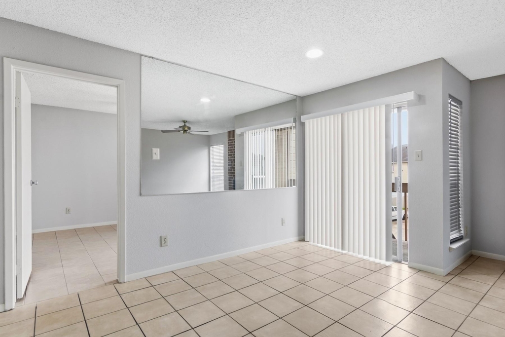 3919 Fairmont - Photo 5