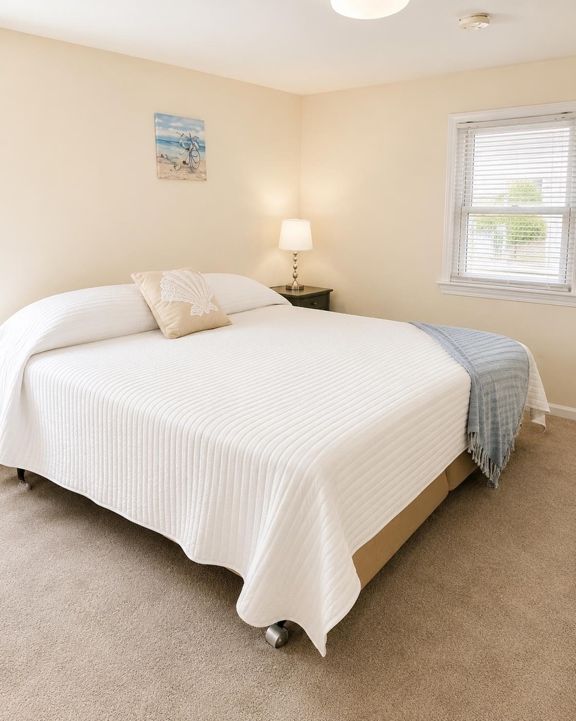 289 Portsmouth - Photo 4