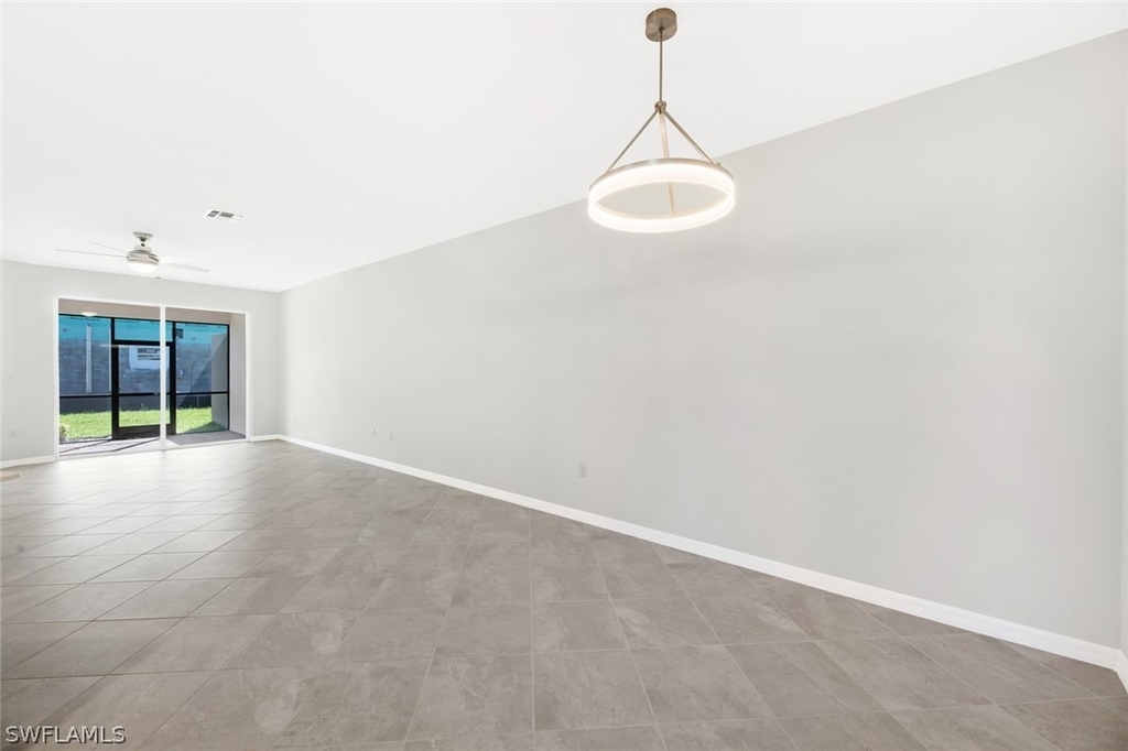 2672 Vine Avenue - Photo 7