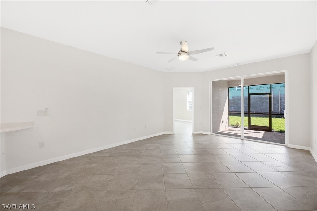 2672 Vine Avenue - Photo 9