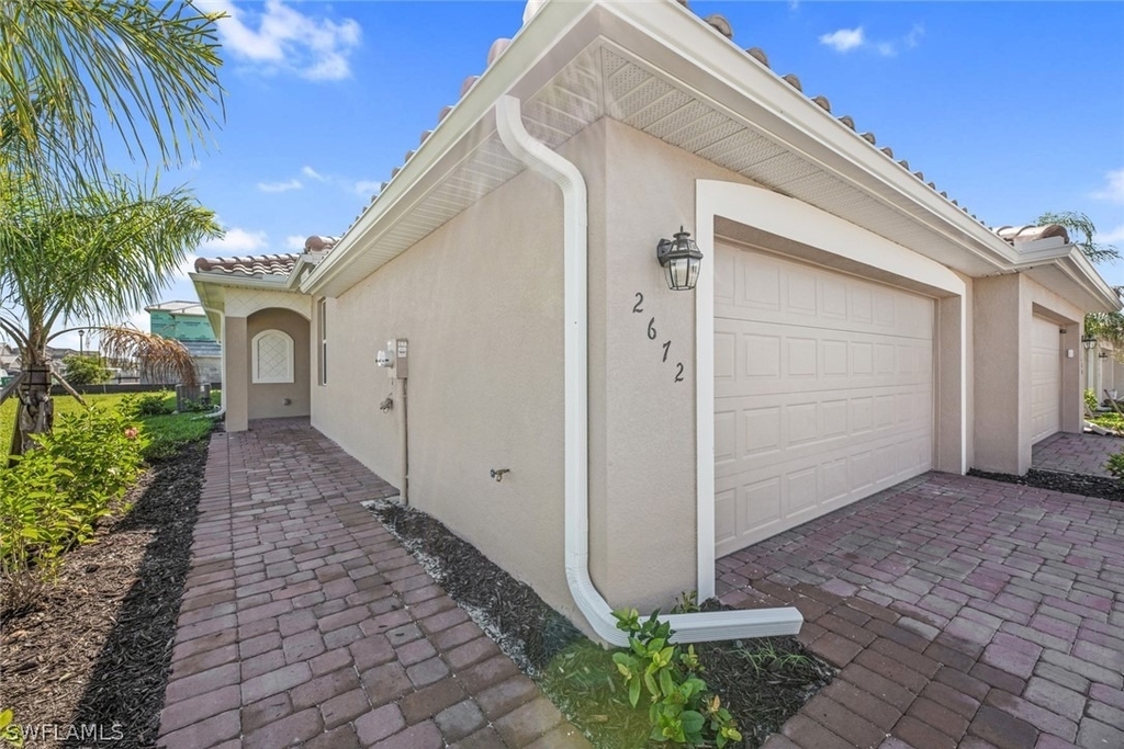 2672 Vine Avenue - Photo 28