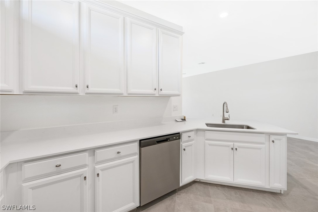 2672 Vine Avenue - Photo 5