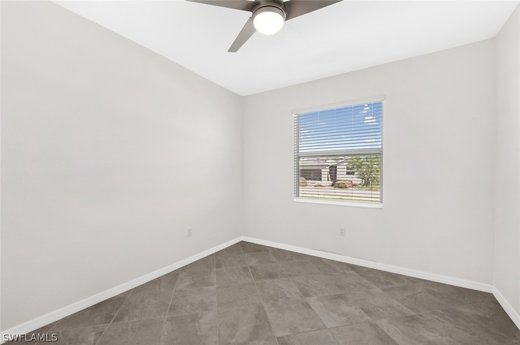 2672 Vine Avenue - Photo 15