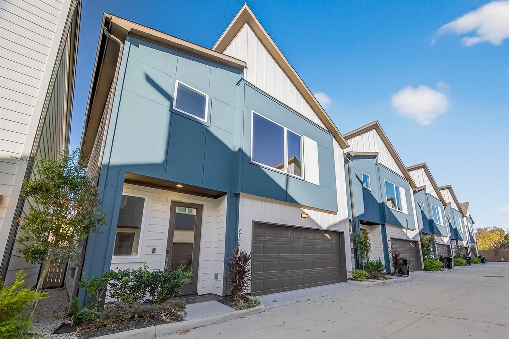 778 Paul Quinn Street - Photo 1
