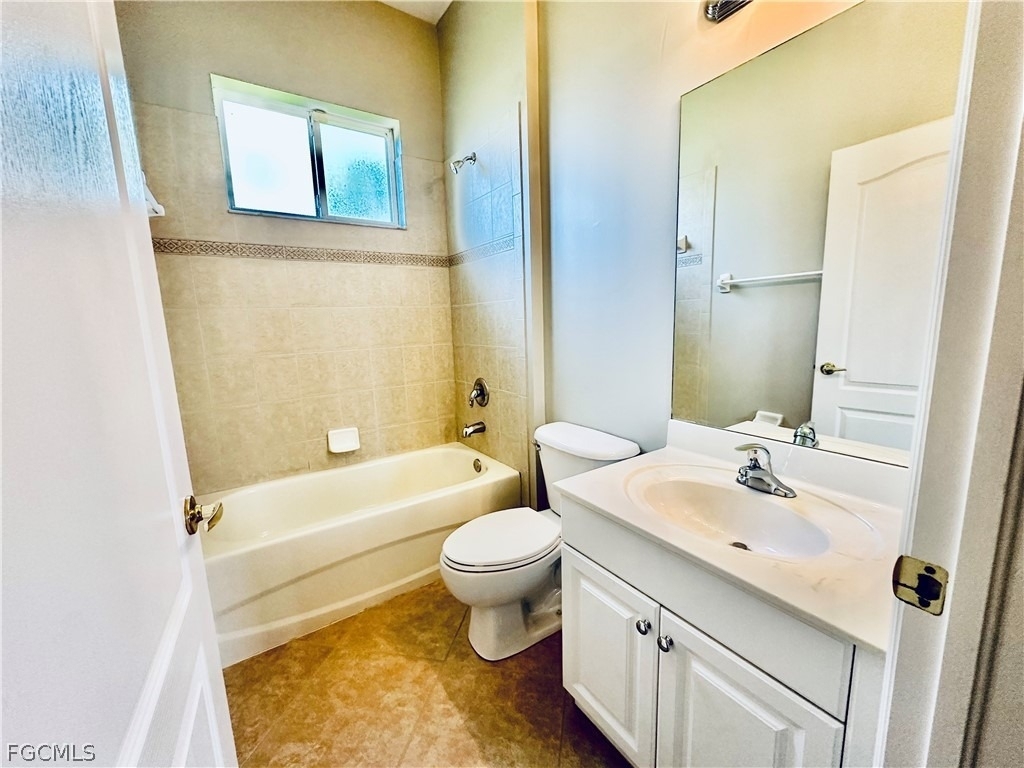 12469 Pebble Stone Court - Photo 13
