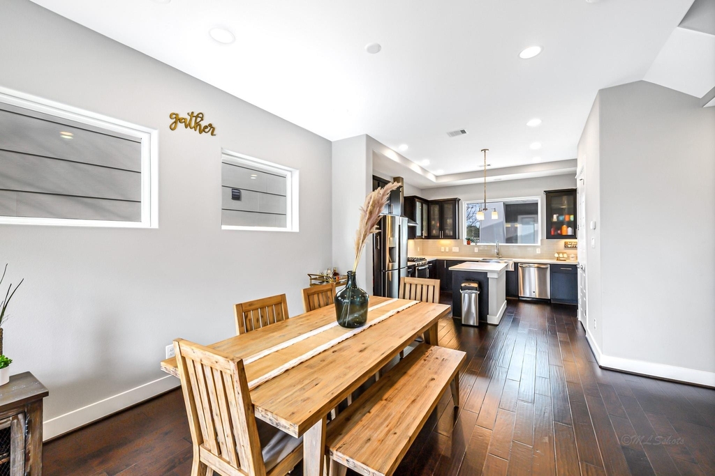 3105 Gillespie Street - Photo 14