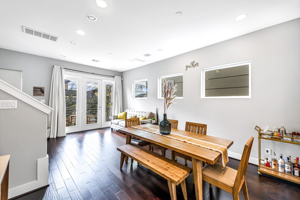 3105 Gillespie Street - Photo 12
