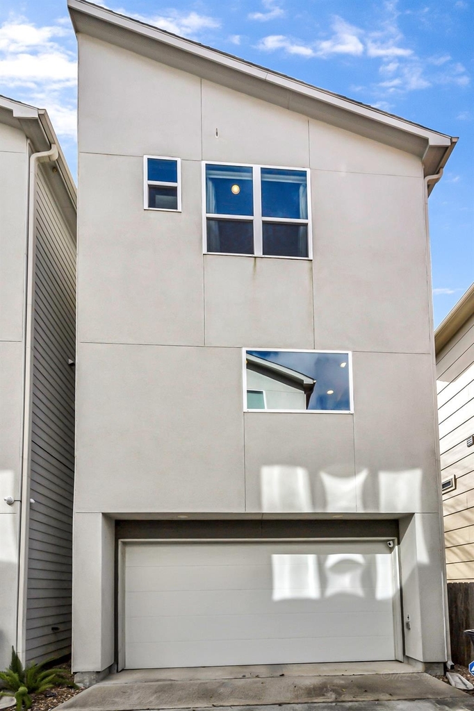 3105 Gillespie Street - Photo 40
