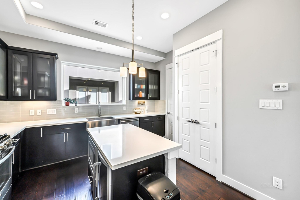 3105 Gillespie Street - Photo 20