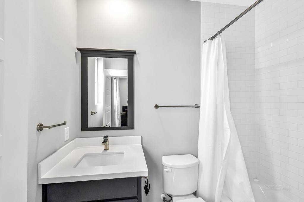 3105 Gillespie Street - Photo 26