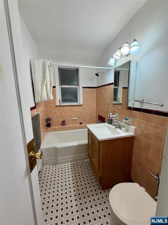 735 Elm - Photo 6