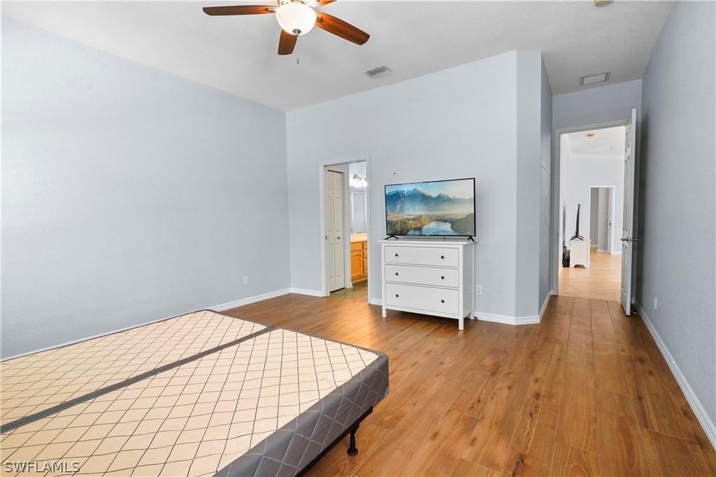 6522 Waverly Green Way - Photo 10