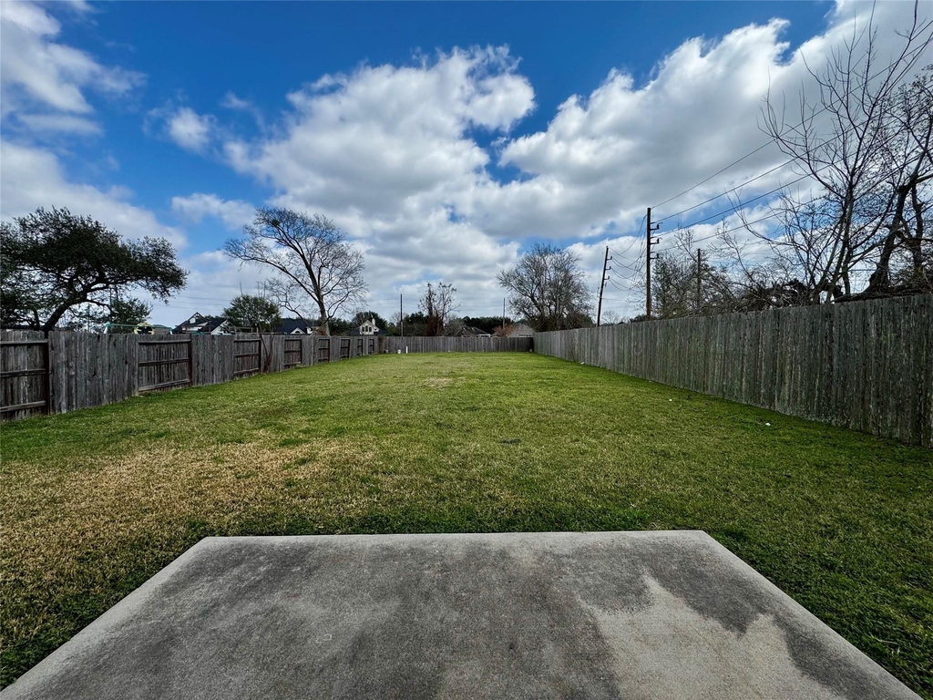 7540 Connemara Drive - Photo 7