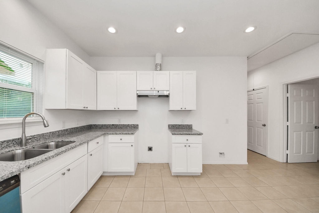 9210 Wheatley Street - Photo 24