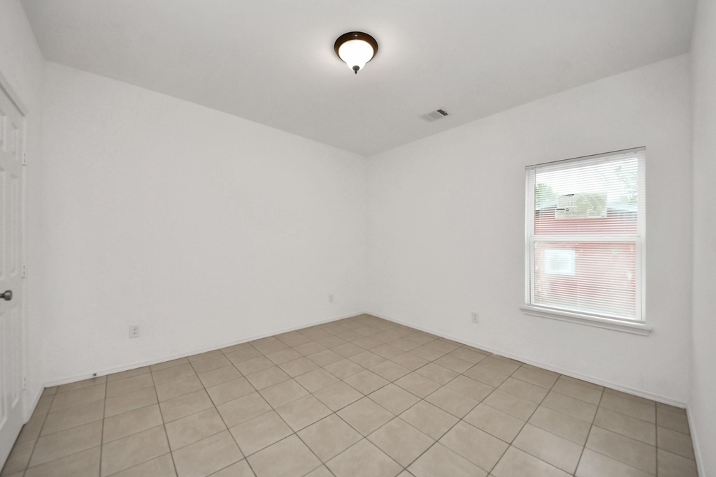 9210 Wheatley Street - Photo 16