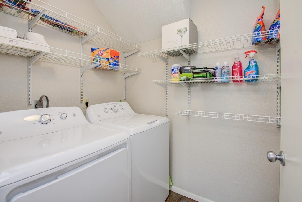 5807 Beverly Hill Street - Photo 8