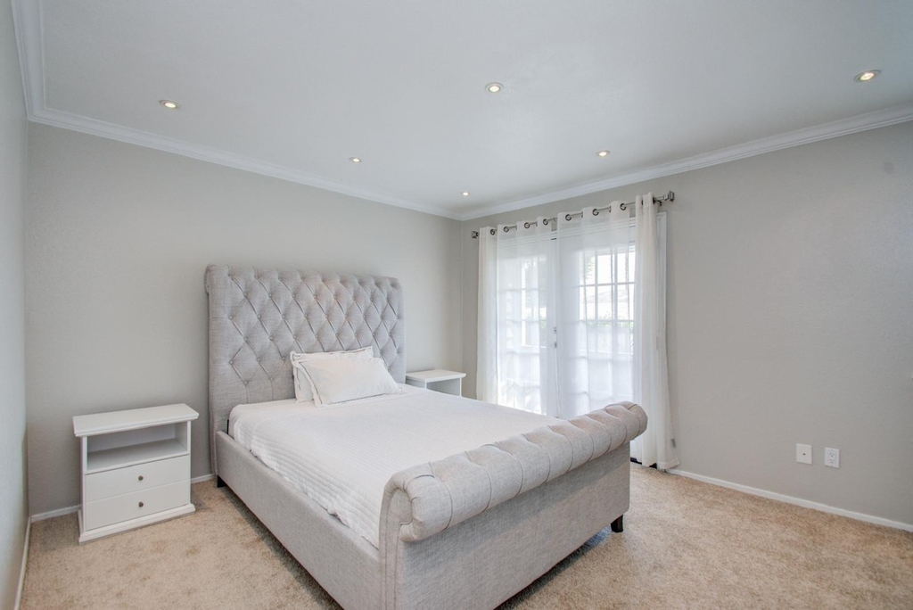 5807 Beverly Hill Street - Photo 11