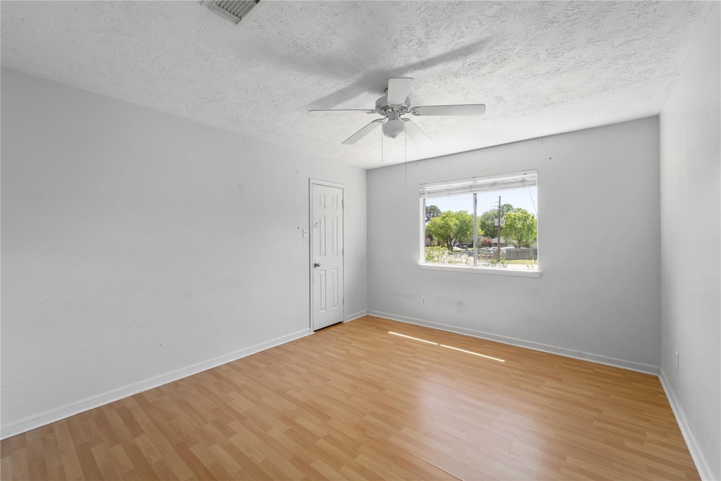 11959 Swords Creek Road - Photo 15