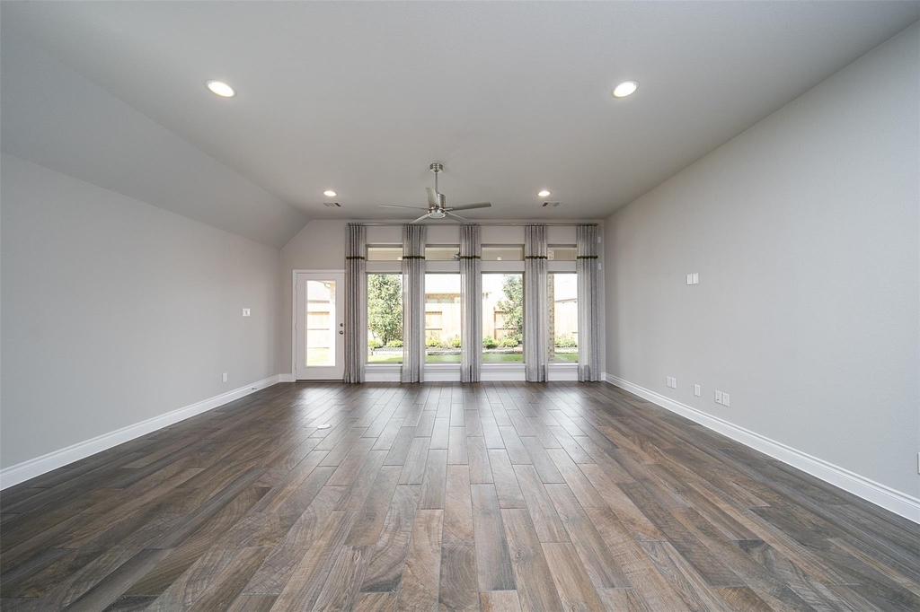 8703 Azalea Crossing Ct - Photo 12