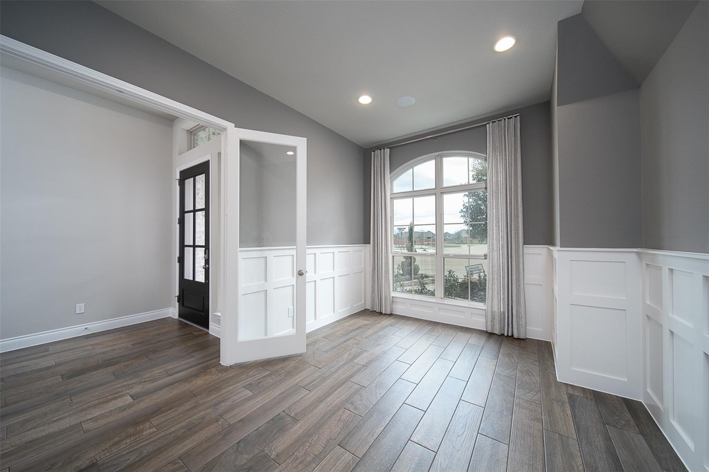 8703 Azalea Crossing Ct - Photo 8