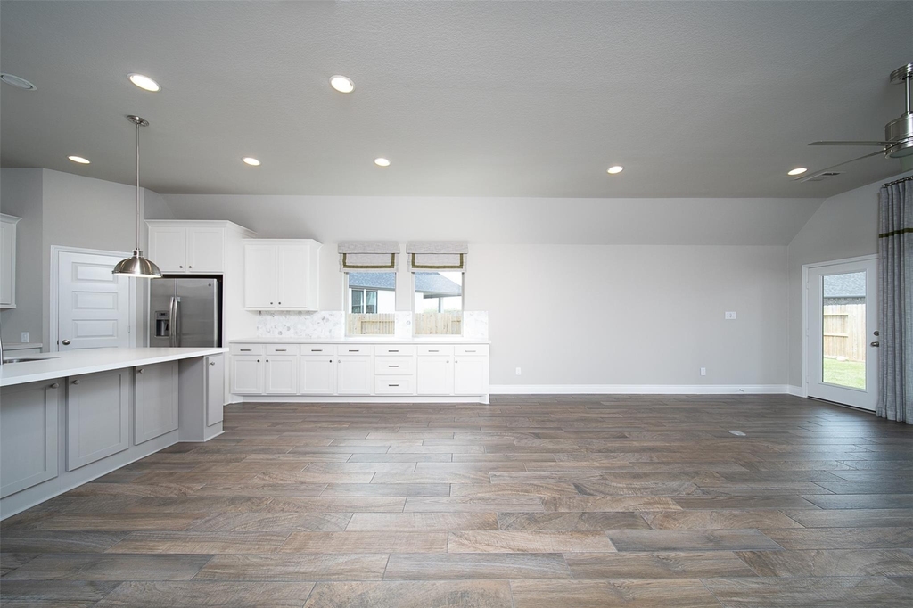 8703 Azalea Crossing Ct - Photo 11