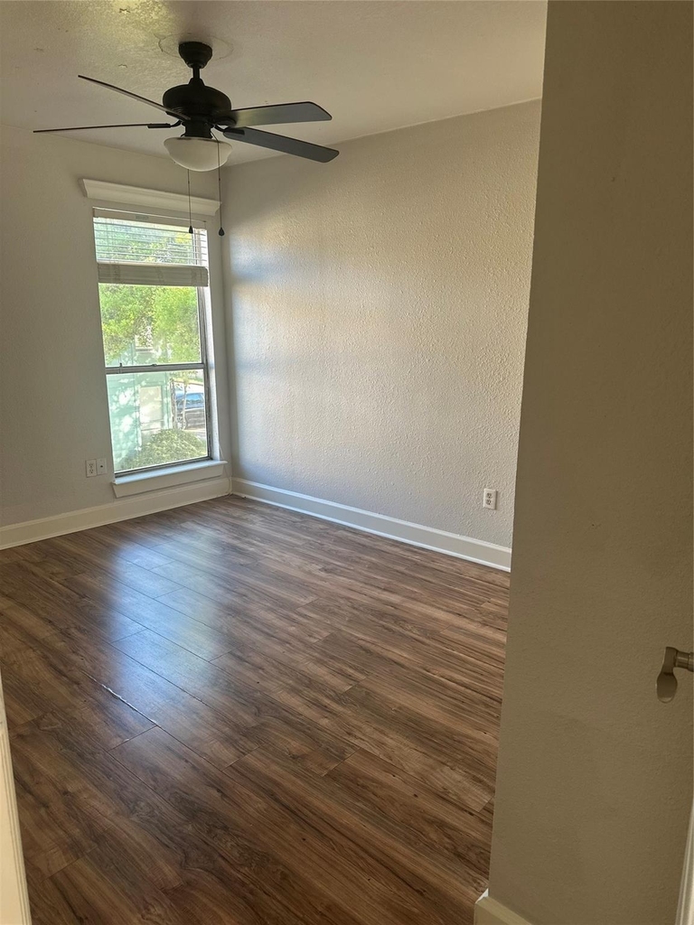 11685 Alief Clodine Road - Photo 7