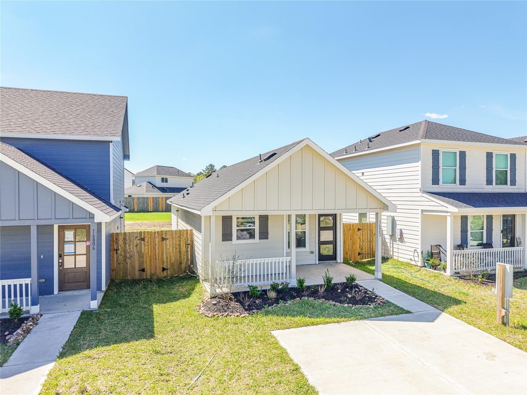 16802 N Marie Village Dr - Photo 2