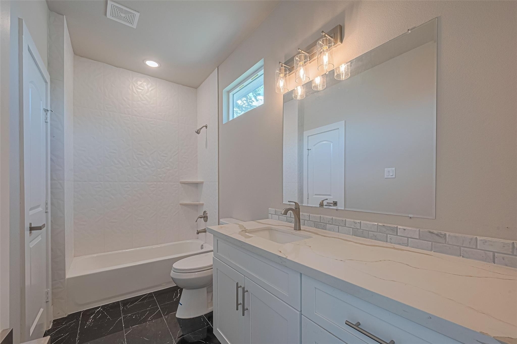 2414 Sam Wilson 001 Street - Photo 20
