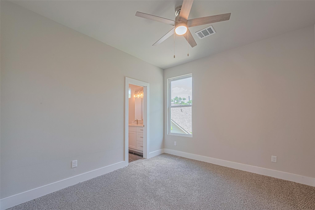 2414 Sam Wilson 001 Street - Photo 17