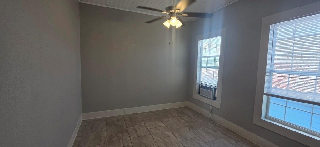 712 40th Street - Photo 6