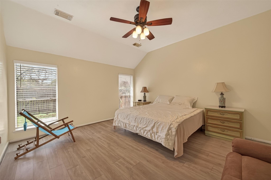 8203 Paddington Place Drive - Photo 20